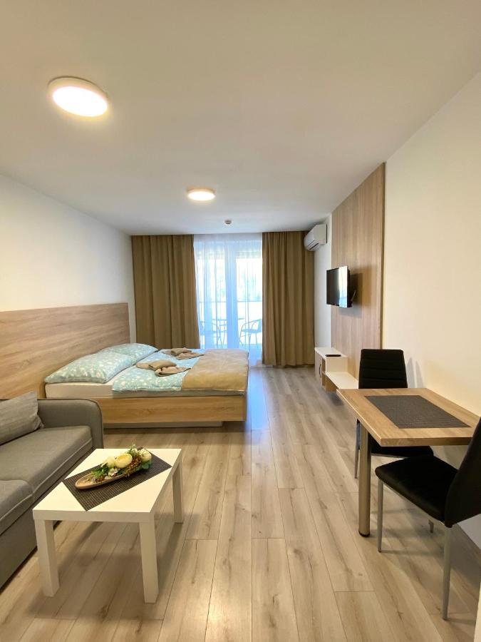 Apartman Flower Podhájska Exteriör bild