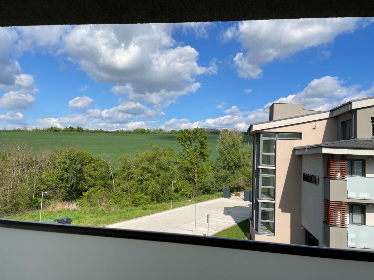 Apartman Flower Podhájska Exteriör bild