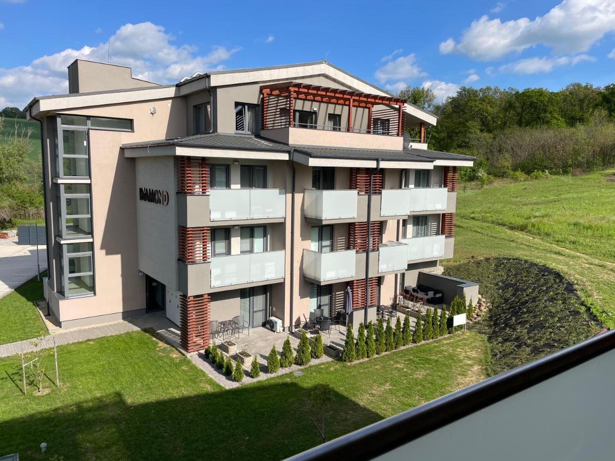 Apartman Flower Podhájska Exteriör bild